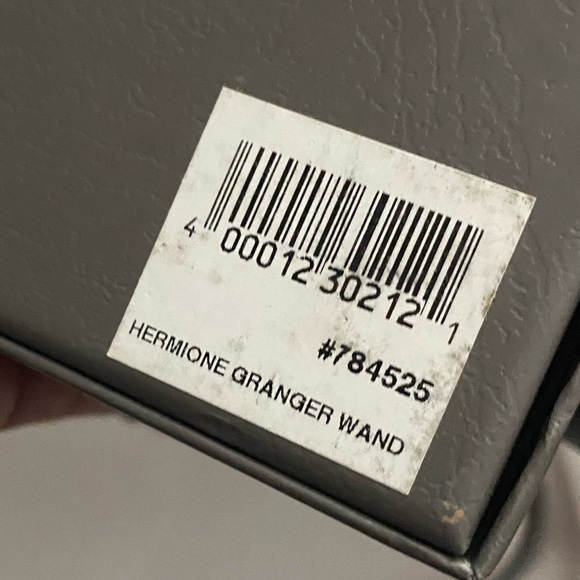 NEW -OFFICIAL Universal Studios Collectors Item Hermione Granger wand w/ box - Picture 15 of 15